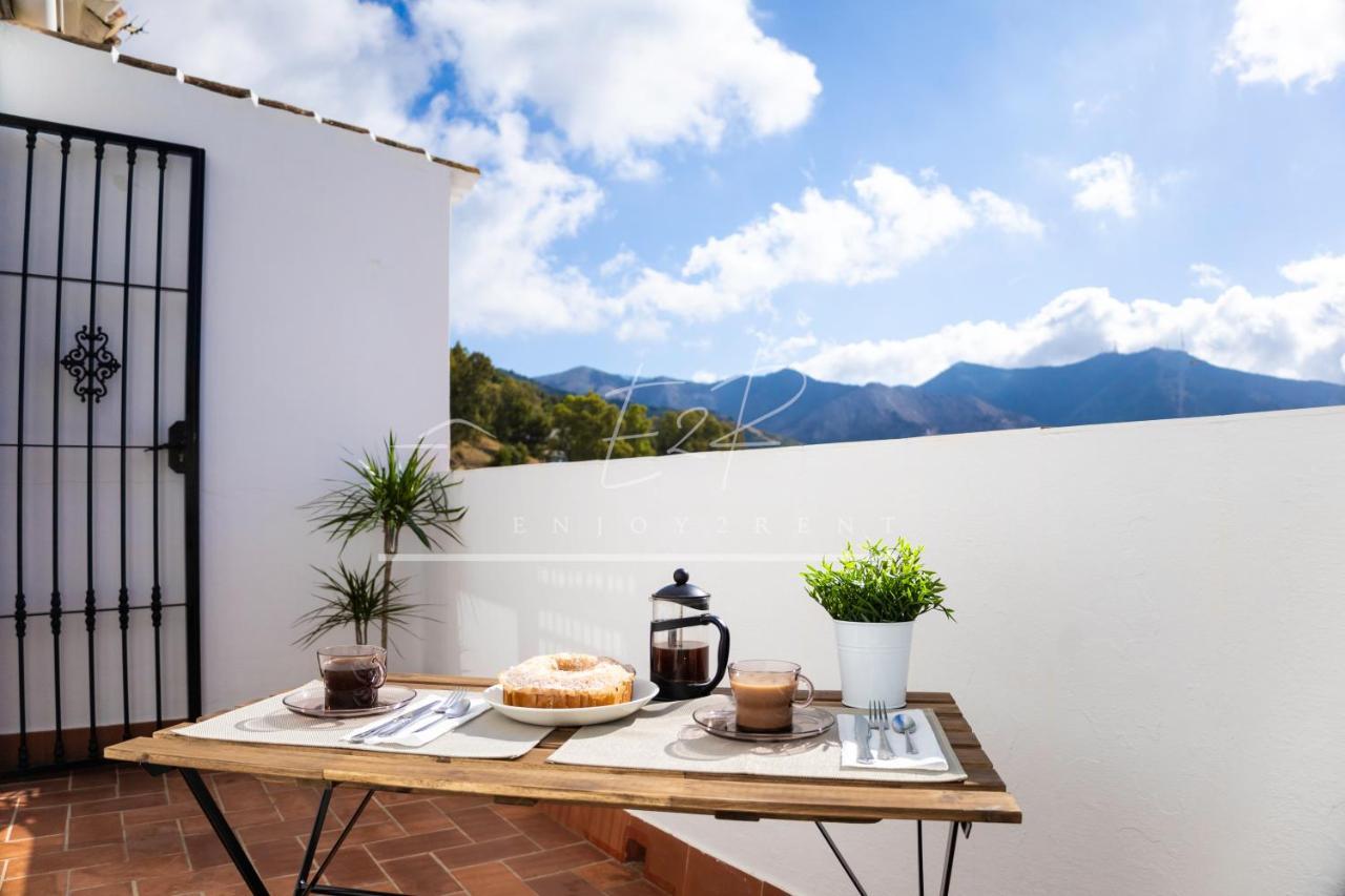 דירות Enjoy2Rent Apartamento Charcones En Mijas Pueblo מראה חיצוני תמונה