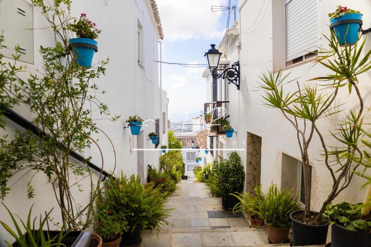 דירות Enjoy2Rent Apartamento Charcones En Mijas Pueblo מראה חיצוני תמונה